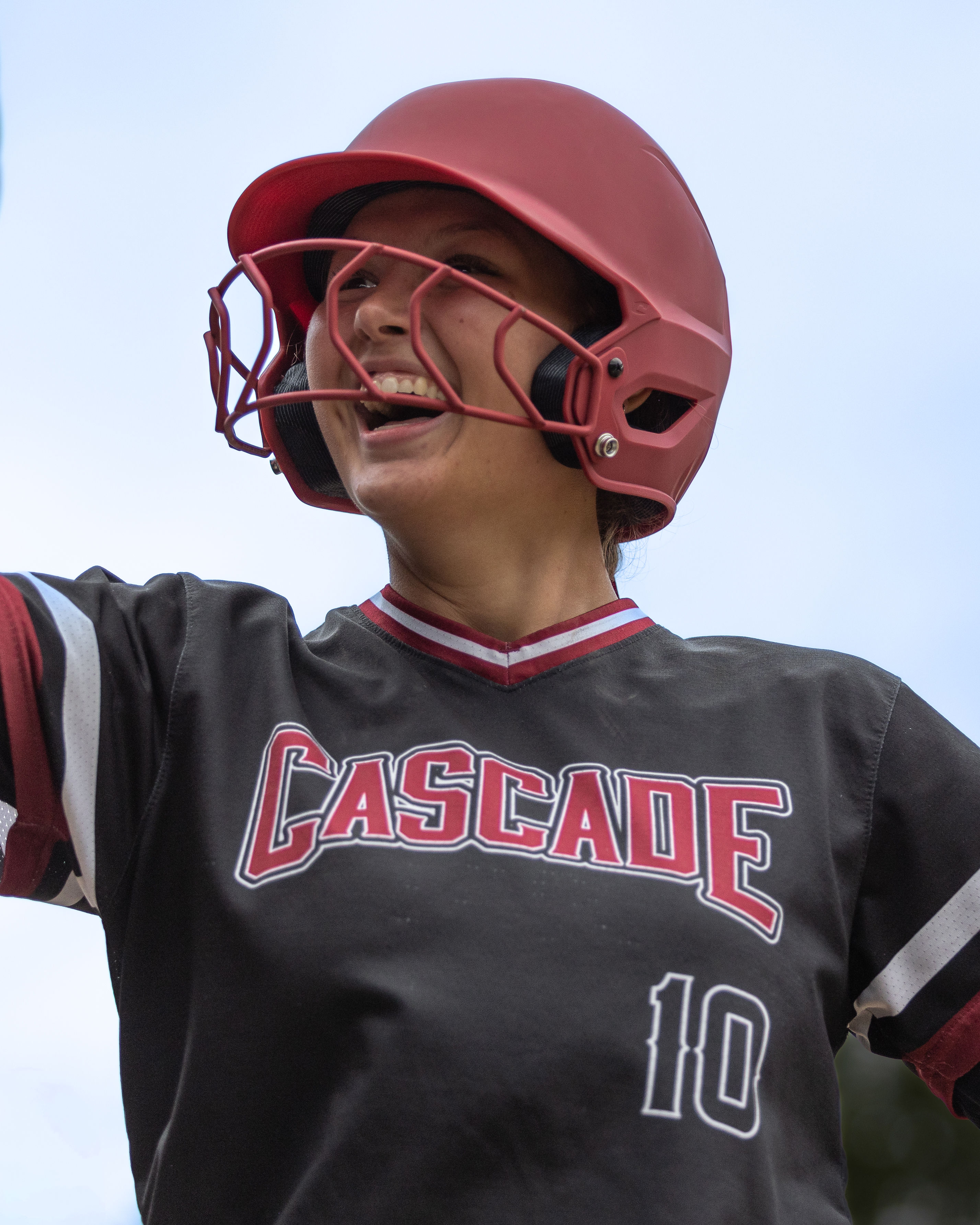 Mia Walker — Cascade Bruins, helmet smile